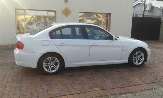 2008 BMW - 320i (E90) Exclusive Facelift