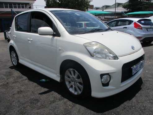 2008 daihatsu sirion 1.5 sport   5-doors,    factory ac,   cd player,     central locking,     whi