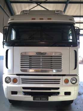 2008 Freightliner Cummins 530 ISX