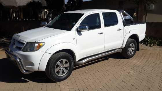 2008 Hilux 4.0 V6 Petrol 4x4 DC Auto