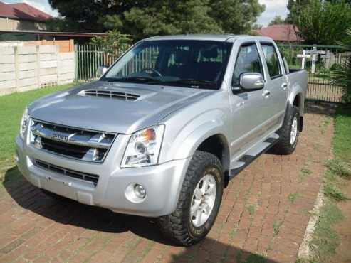 2008 Isuzu KB300 D-Teq LX PU DC con5
