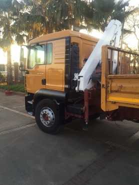 2008 MAN TGM 7.5 ton Crane Truck