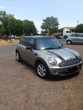 2008 Mini Coooper AT