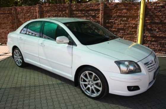2008 TOYOTA AVENIS 2.0 MT