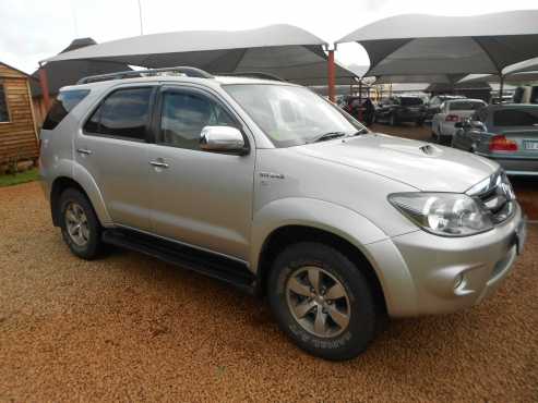 2008 Toyota Fortuner 3.0 D4D Raised Body,Finance available.