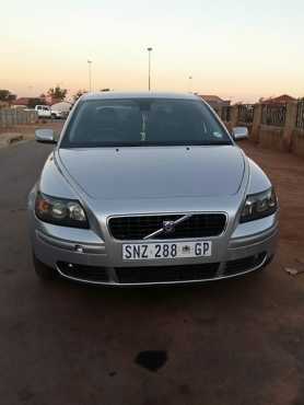 2008 Volvo S40 2 liter Diesel