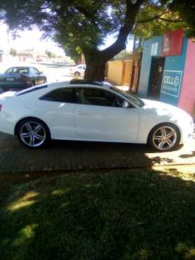 2009 Audi S5 Quattro 4 pipe Paddleshift