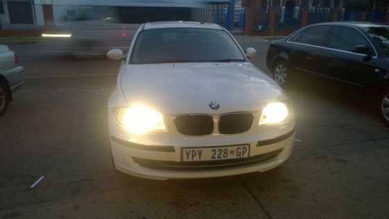 2009 Bmw 118 with sunroof in good condition for onl R 110,000.00