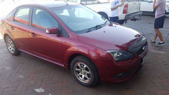 2009 ford focus 2.0si sedan