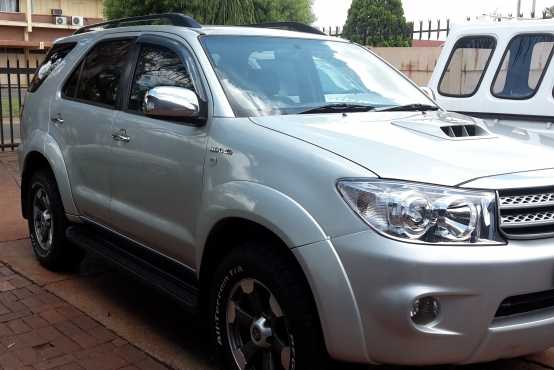 2009 Fortuner 3.0 D4D RB AT