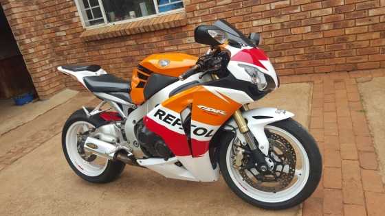 2009 Honda Cbr1000RR Excellent condition Good Service History