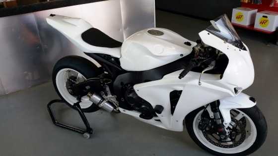 2009 Honda Fireblade CBR1000RR Track Bike