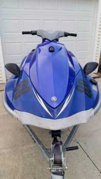 2009 Jet Ski Yamaha Wave Runner 3 seater VX110 Deluxe