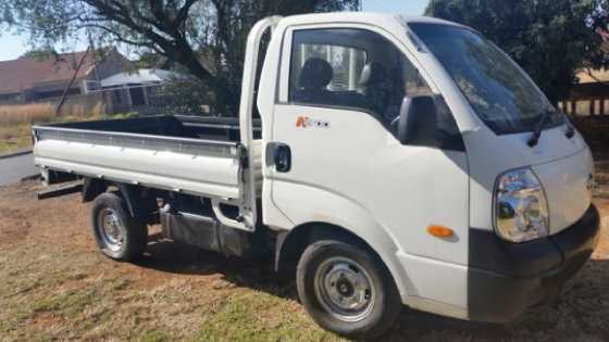 2009 Kia K2700
