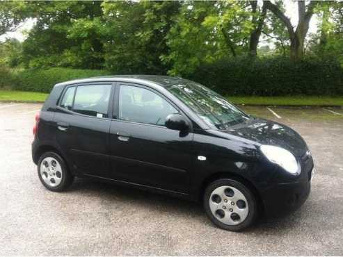 2009 Kia Picanto 1.1 Striker 5 door ,HATCH BACK,5 speed ,ABS,