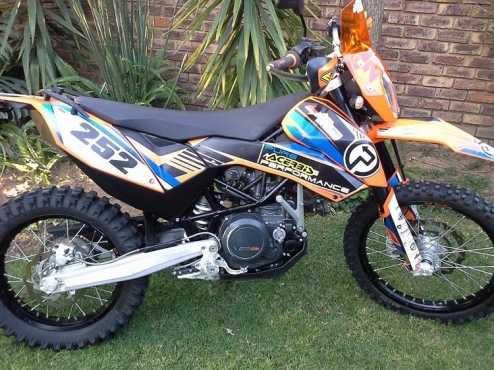 2009 KTM690