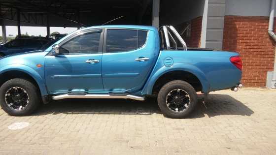 2009 Mitsubishi Triton 4x4 3.5 V6 For Sale