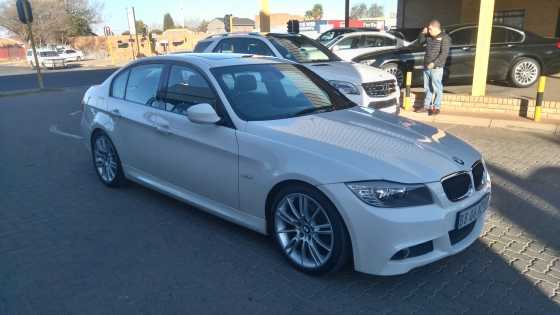 2010 320i AT M-Sport with 98 663 km