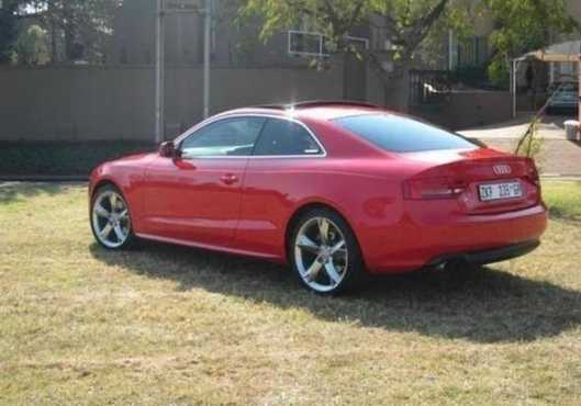 2010 AUDI A5 Sport Coupe Multitronic