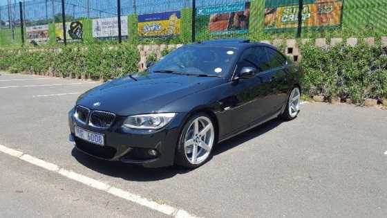 2010 BMW 335i coupe low mileage