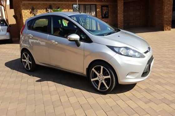 2010 Ford Fiesta