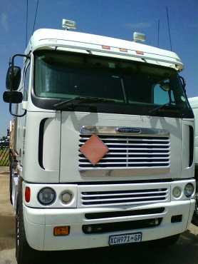 2010 FREIGHTLINER ARGOSY C15-515 440