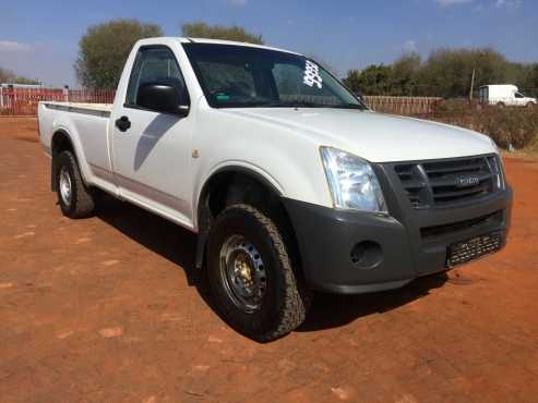 2010 isuzu kb 200i fleetside