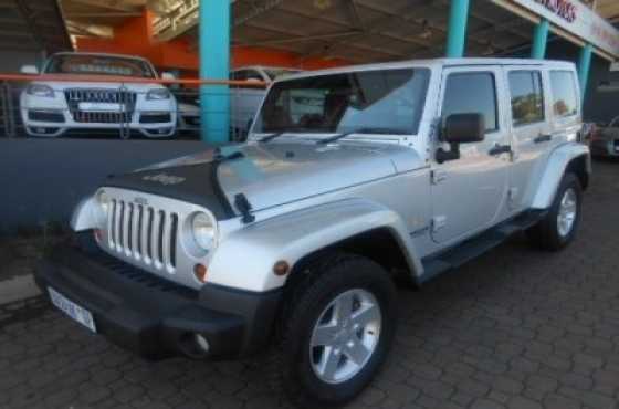 2010 Jeep Wrangler Unlimited 3.6l V6 At for sale .