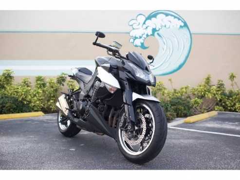 2010 KAWASAKI Z 1000.For Sale