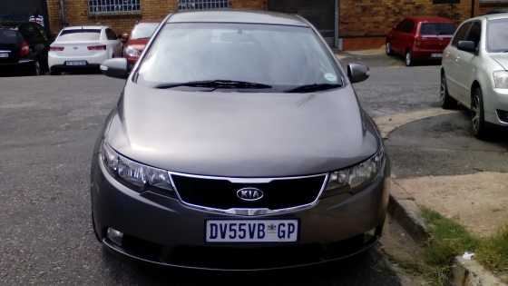 2010 kia cerato 1.6 grey