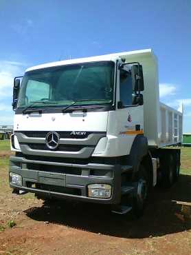 2010 MERCEDES BENZ AXOR 3340 WITH 10 CUBE TIPPER