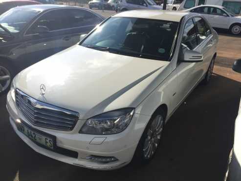 2010 Mercedes Benz C 220 CDi AT Elegance