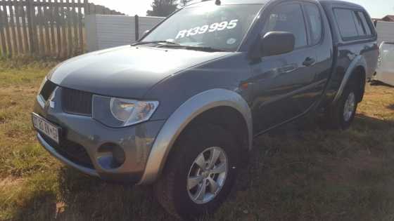 2010 Mitsubishi Triton 2.5 Di-D Club Cab