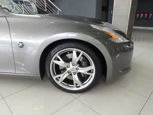 2010 Nissan 370z coupe