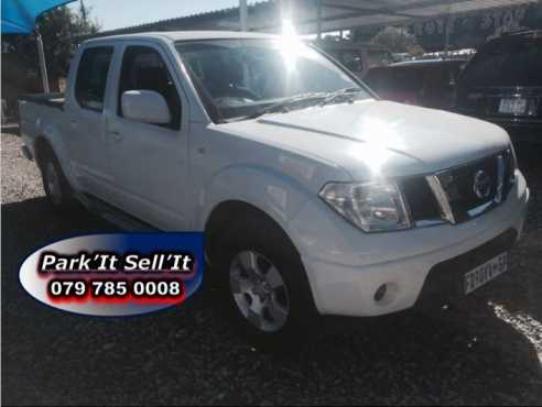 2010 Nissan Navara 2.5 TDi Bakkie.