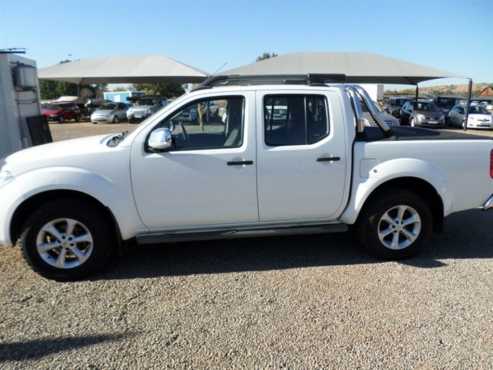 2010 Nissan Navara 4.0 LE 4x4 Double Cab,