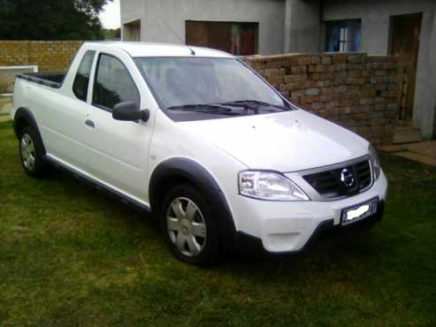 2010 nissan np200 1.6 16v se