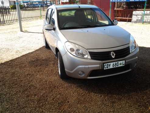 2010 Renault Sandero 1.6