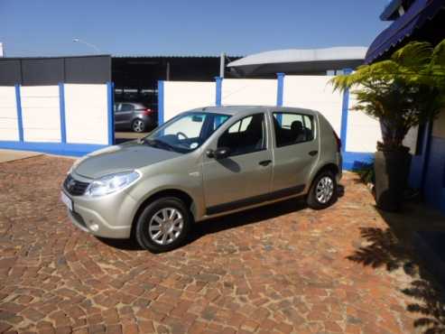 2010 Renault sandero expression