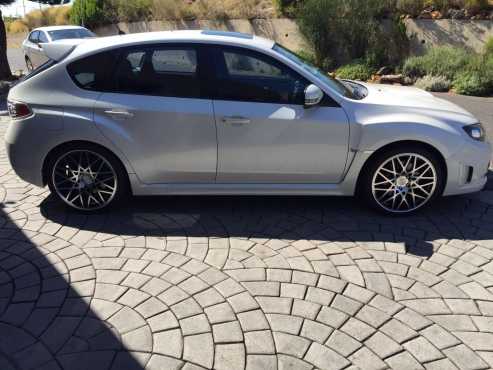 2010 Subaru WRX STI 5dr manual