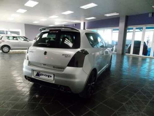 2010 Suzuki Swift 1.6 Sport    R 124 990