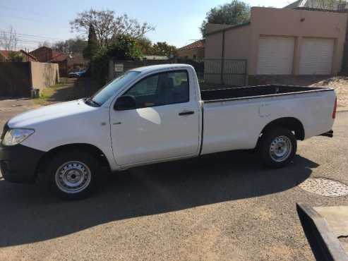 2010 Toyota Hilux Single Cab URGENT