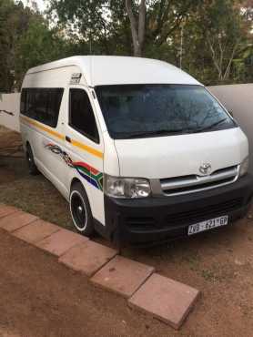 2010 Toyota Quantum Sesfikile 2.7 Petrol 15 Seaters