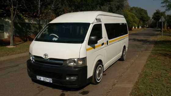 2010 Toyota Quantum Sesfikile 2.7 Petrol 15 Seaters