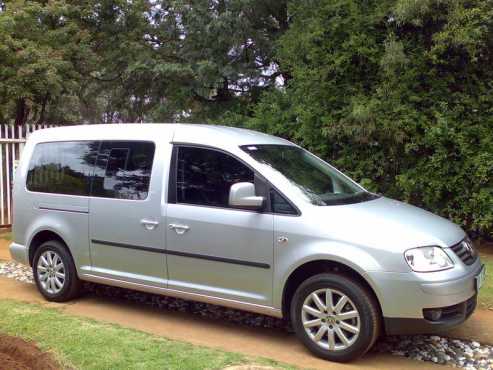 2010 VOLKSWAGEN CADDY MAXI 1.9 TDI LIFE