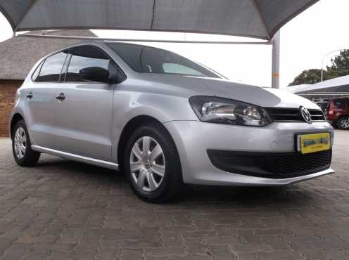 2010 VW POLO 1.4 COMFORTLINE 5DR