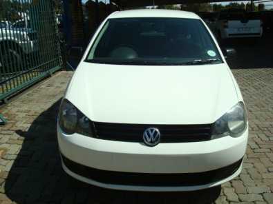 2010 VW POLO VIVO 1.6 AC 5DOOR