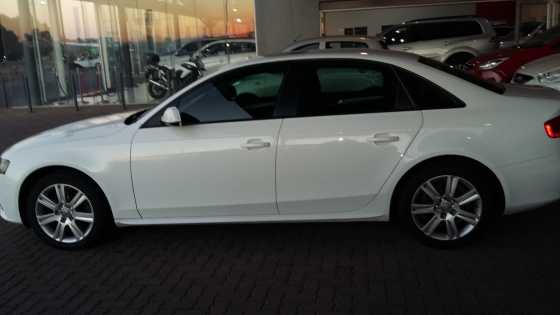 2011 Audi A4 2.0 TDI Ambition Auto .136,000 km039s