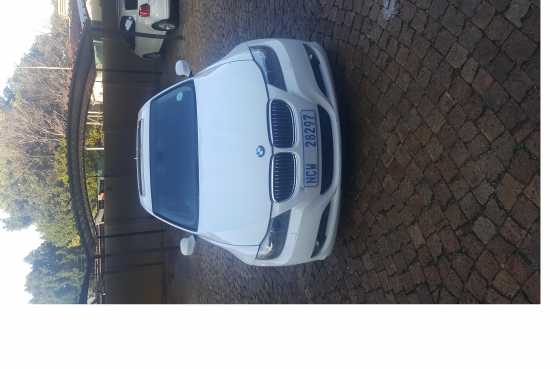 2011 BMW 323i M Sport Exclusive Steptronic