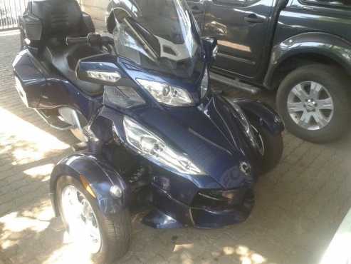 2011 Can Am Spyder 1000RT AUTO